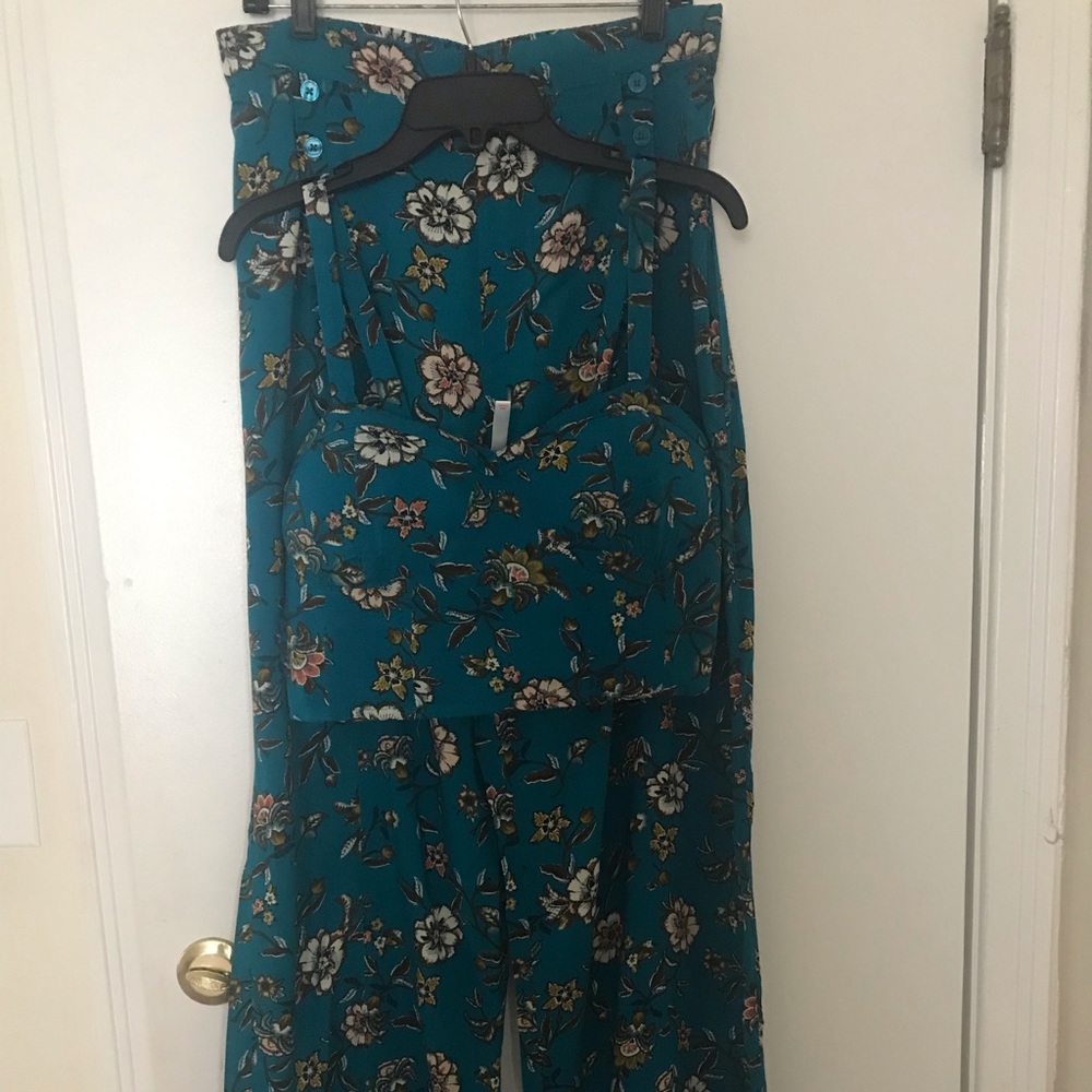Two piece set
